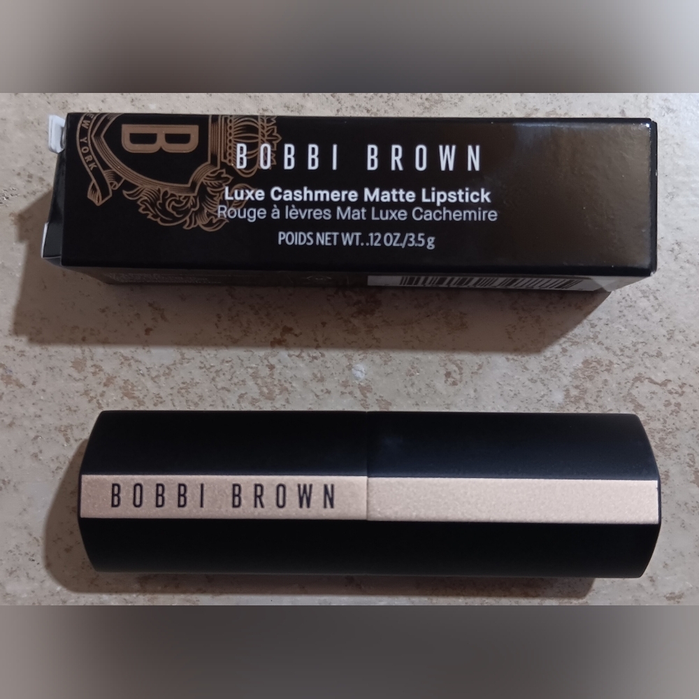 Bobbi Brown Luxe Cashmere Matte Lipstick - Vintage Blush 456 Color